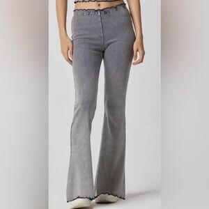 NWT - Florence by Mills - Washed Ombré Ribbed Flare Pants - Woman's Medium